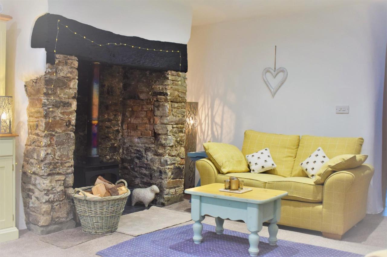 Higher Primrose Cottage Winkleigh Bagian luar foto
